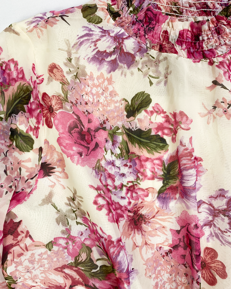 Pink Flowered Romantic Mini Dress - Detailed view